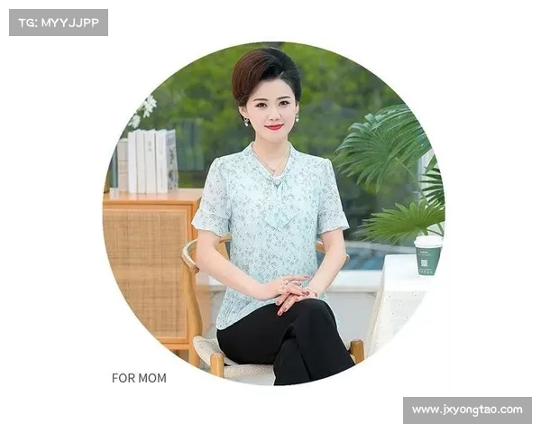 中年女装短袖女T恤夏装新款洋气套装雪纺小衫